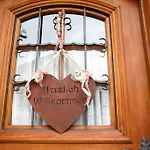 Hotel Chasa Sofia 3*