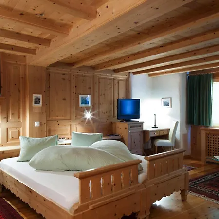 Hotel Chasa Sofia Scuol