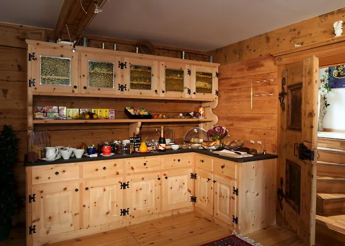 ホテル Chasa Sofia 3*