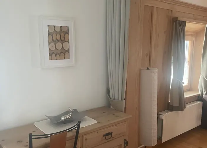 ホテル Chasa Sofia シュクオル